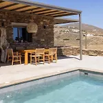 Marilias Cycladic Villa *