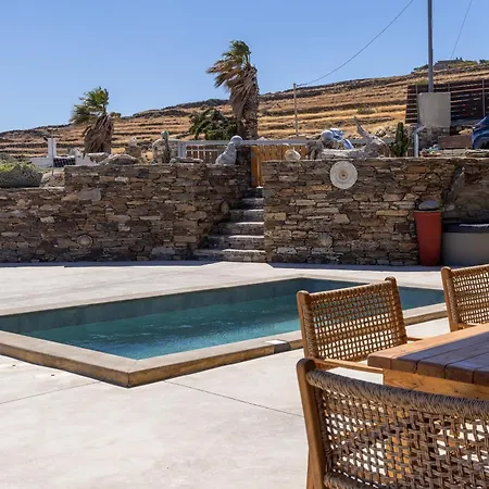 Marilias Cycladic Villa *