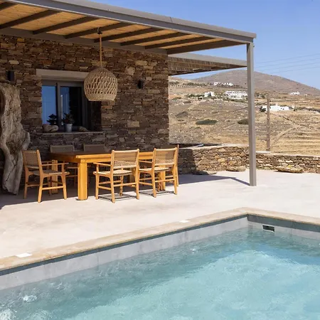 Marilias Cycladic Villa *