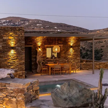 Marilias Cycladic * Agios Fokas (Tinos)