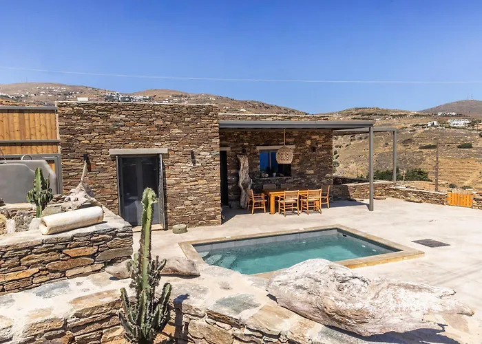 Marilias Cycladic Agios Fokas (Tinos)